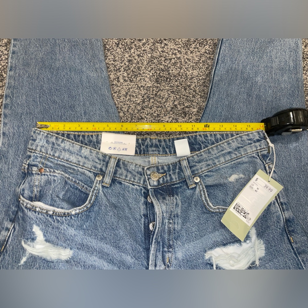 H&M Blue Distressed Boyfriend Jeans - Picture 4 of 7